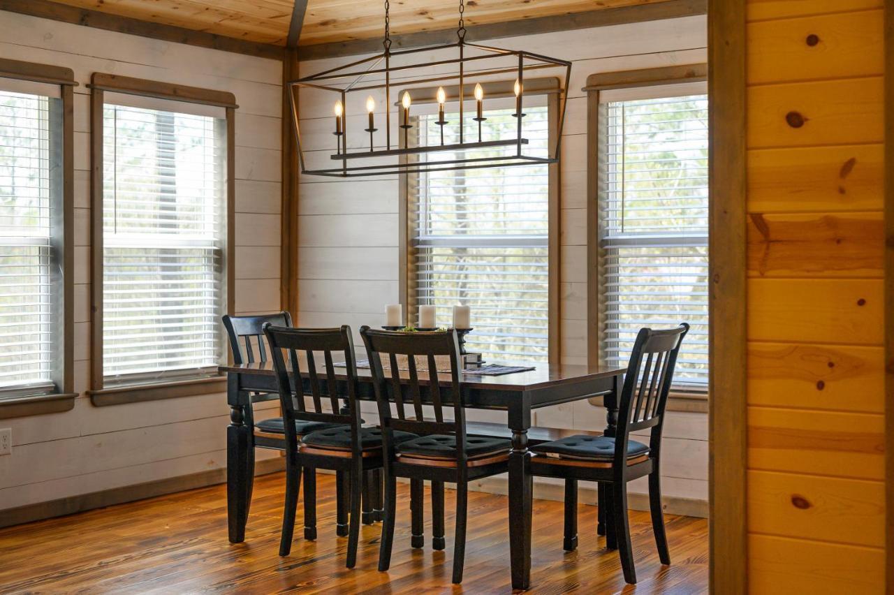 Convenient Romantic Hot Tub Bbq 3-Night Special! Broken Bow Extérieur photo