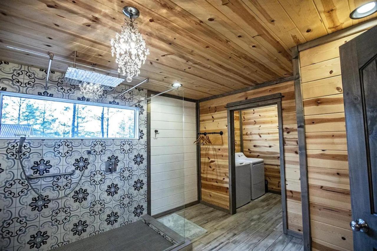 Convenient Romantic Hot Tub Bbq 3-Night Special! Broken Bow Extérieur photo