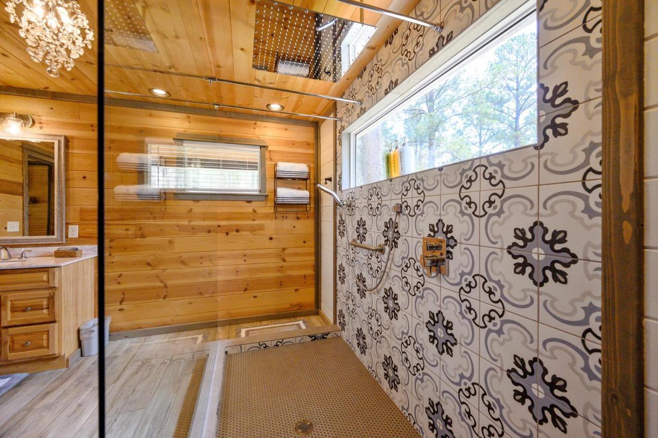 Convenient Romantic Hot Tub Bbq 3-Night Special! Broken Bow Extérieur photo