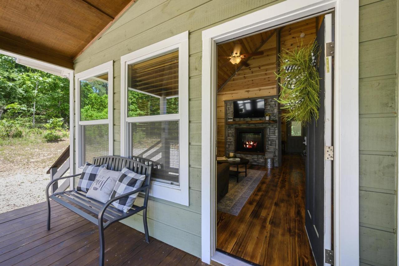 Convenient Romantic Hot Tub Bbq 3-Night Special! Broken Bow Extérieur photo